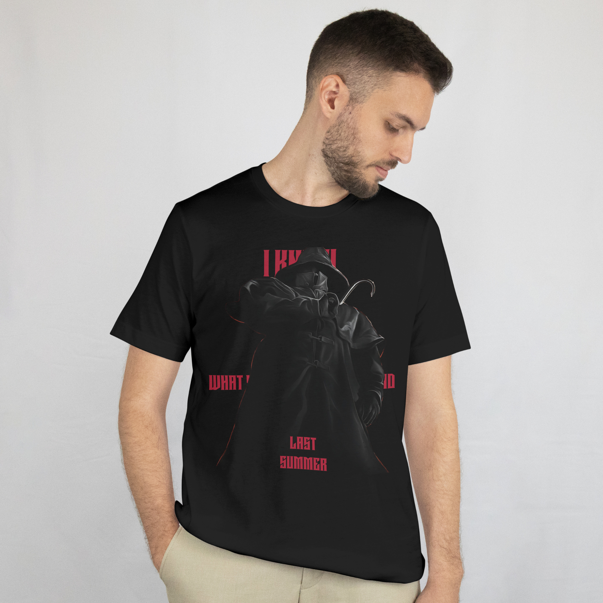 Unisex black streetwear t-shirt with retro horror slasher art, ideal for spooky movie fans.