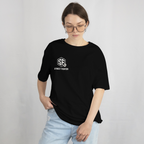 Streetwear gamer T-shirt with Juri design from Street Fighter franchise, black oversized fit.